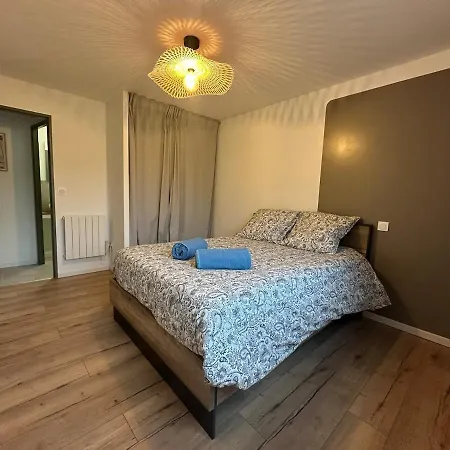 L'escapade Nimoise - A 700m De La Gare Apartamento Nîmes