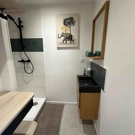 L'escapade Nimoise - A 700m De La Gare Apartamento